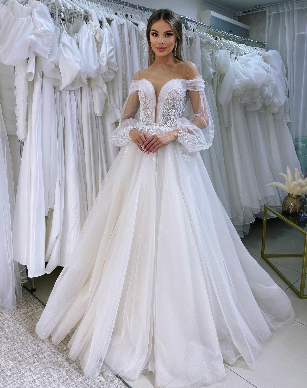 Платья в салоне Marry Me